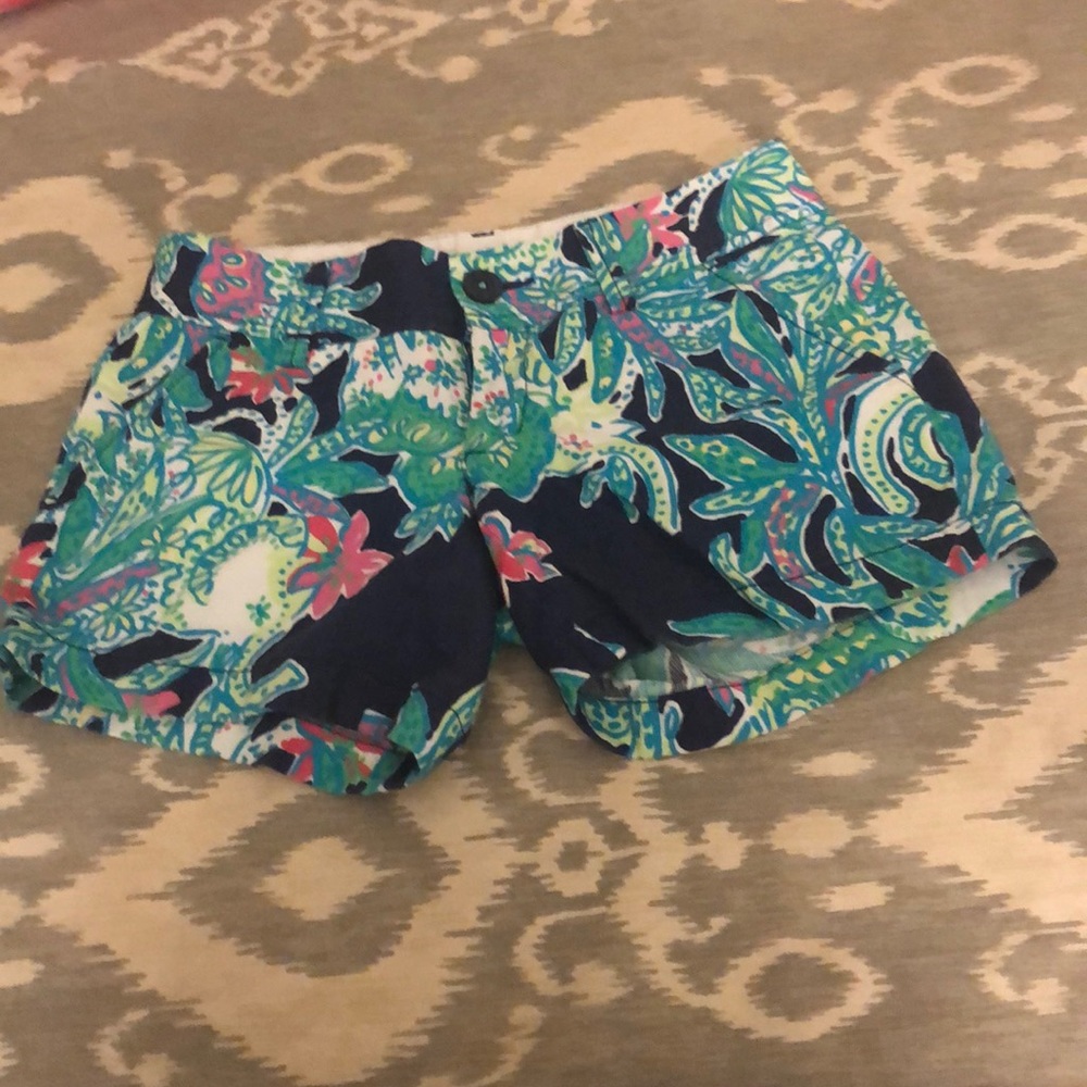 Lilly Pulitzer size 00 Callahan shorts